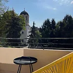 Nice Place Sofia Central